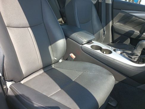 Used 2023 INFINITI Q50 Luxe image 31