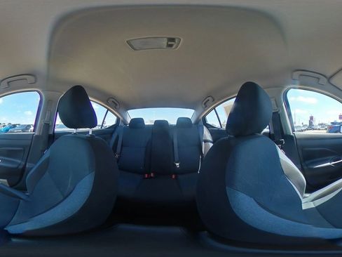 Used 2025 Nissan Versa SV FWD image 40