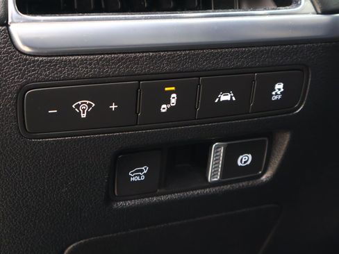 Used 2022 Hyundai Palisade Calligraphy image 25