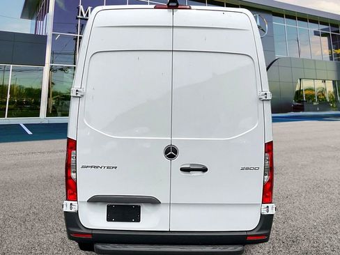 New 2025 Mercedes-Benz Sprinter 2500 image 4