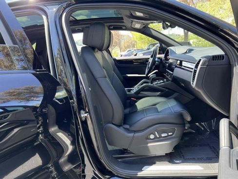 Used 2019 Porsche Cayenne S AWD/4WD image 71