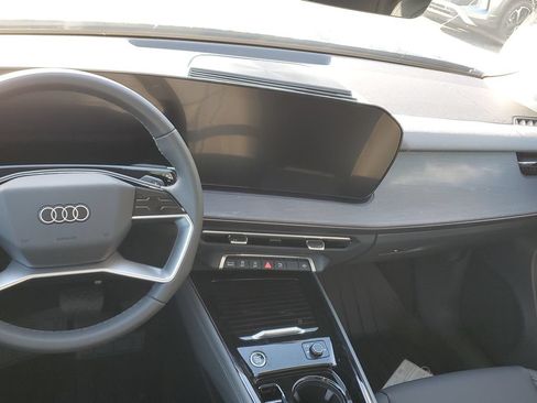 New 2026 Audi Q3 quattro 2.0T AWD/4WD image 21