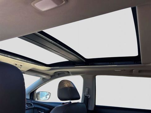 Used 2021 Nissan Murano Platinum w/ Cargo Package image 13