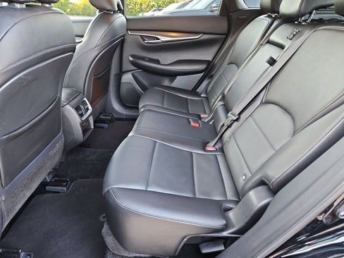Used 2024 INFINITI QX50 Luxe AWD/4WD image 19