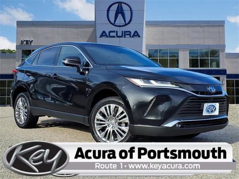 Used 2022 Toyota Venza Limited w/ Advanced Technology Package image 1