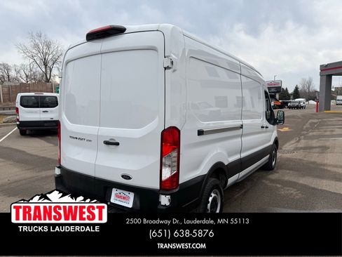 Used 2023 Ford Transit 250 Medium Roof image 14