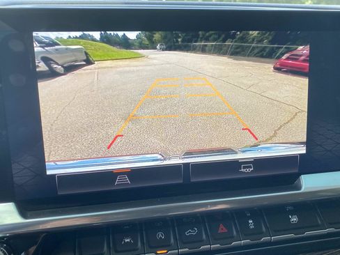Used 2025 GMC Sierra 1500 Elevation RWD image 29
