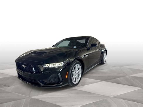 Used 2024 Ford Mustang GT Premium RWD image 4