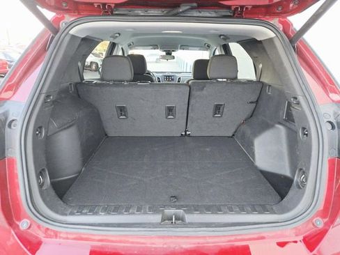 Used 2023 Chevrolet Equinox LT image 10