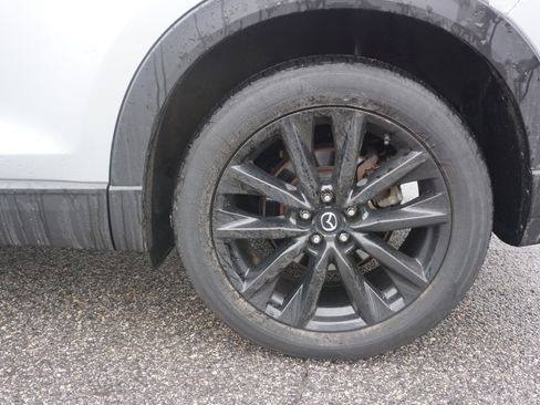 Used 2023 MAZDA CX-9 Touring Plus image 6