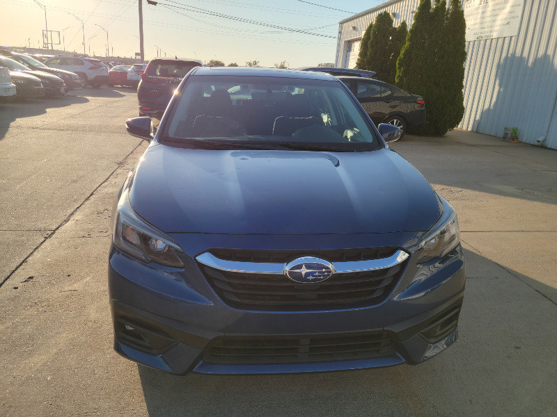 Used 2022 Subaru Legacy Premium AWD/4WD image 2