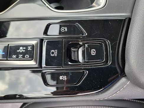Used 2025 Lexus NX 250 FWD w/ Cold Area Package image 22