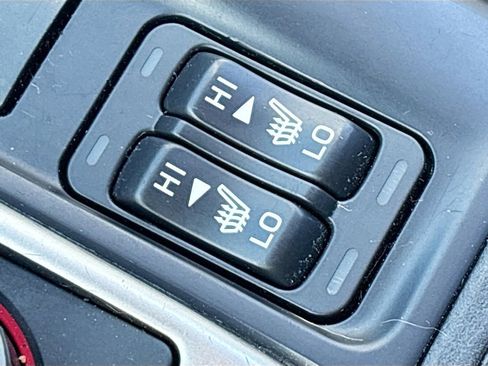 Used 2019 Subaru Forester Limited w/ Popular Package #3 image 21