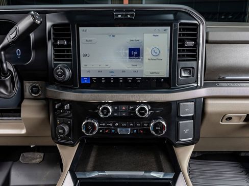 Used 2026 Ford F350 Platinum w/ Platinum Plus Package image 25