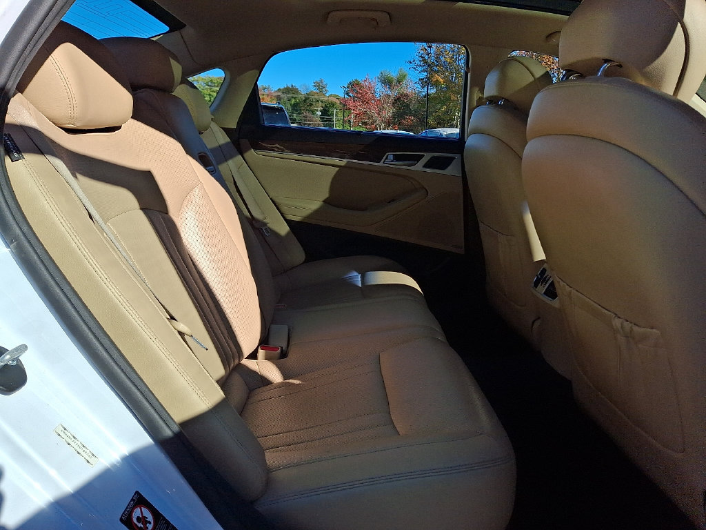 Used 2017 Genesis G80 3.8 w/ Option Group 02 AWD/4WD image 11