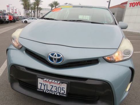 Used 2015 Toyota Prius V Four image 5