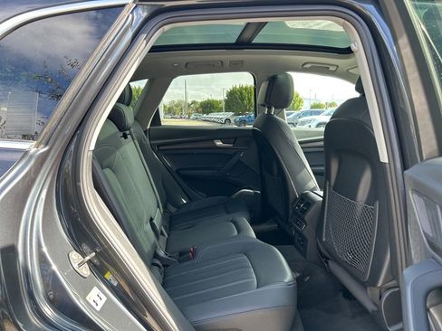 Used 2023 Audi Q5 2.0T Premium w/ Convenience Package image 45