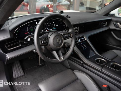 Used 2025 Porsche Taycan Turbo AWD/4WD image 3