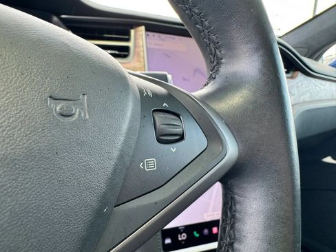 Used 2020 Tesla Model X Long Range AWD/4WD image 28