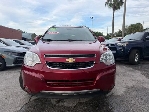 Used 2014 Chevrolet Captiva Sport LT w/ Convenience Package FWD image 2