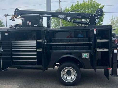 New 2026 Ford F550 4x4 Supercab Super Duty w/ XLT Value Package image 9