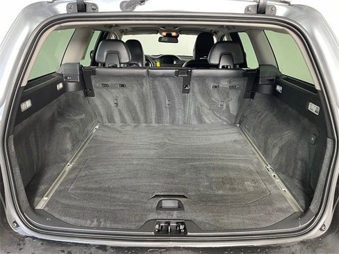 Used 2013 Volvo XC70 T6 Platinum image 18