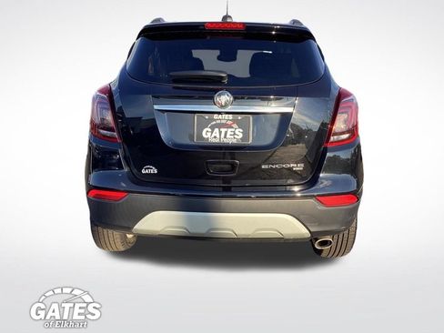 Used 2022 Buick Encore Preferred w/ Safety Package AWD/4WD image 9