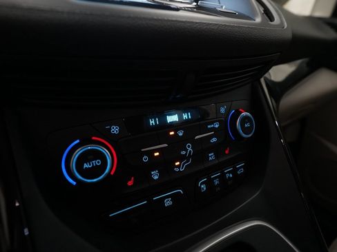 Used 2017 Ford C-MAX Titanium w/ Equipment Group 301A image 25