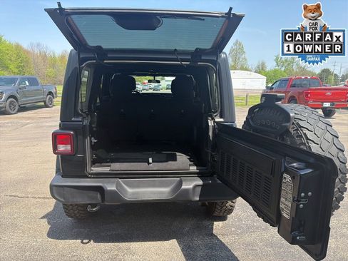 Used 2022 Jeep Wrangler Unlimited Sport AWD/4WD image 6
