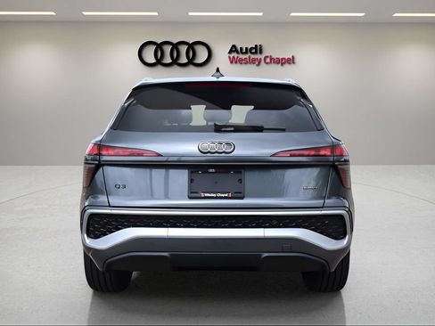 New 2026 Audi Q3 quattro 2.0T AWD/4WD image 4