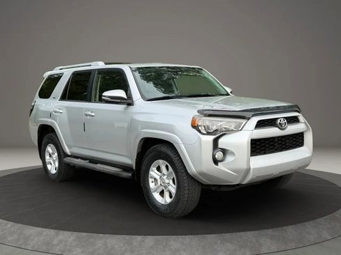 Used 2015 Toyota 4Runner SR5 Premium RWD image 3
