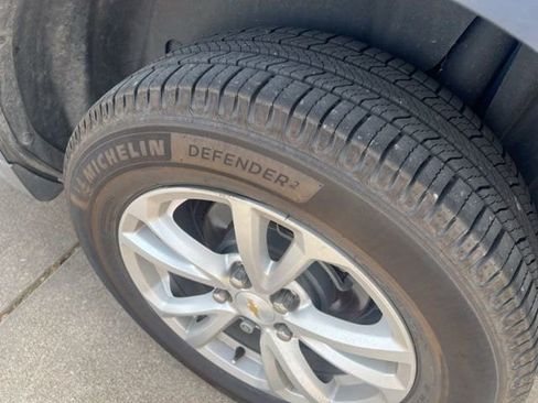 Used 2016 Chevrolet Equinox LT w/ Convenience Package image 11