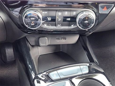 New 2026 Chevrolet Trax ACTIV w/ Driver Confidence Package image 16