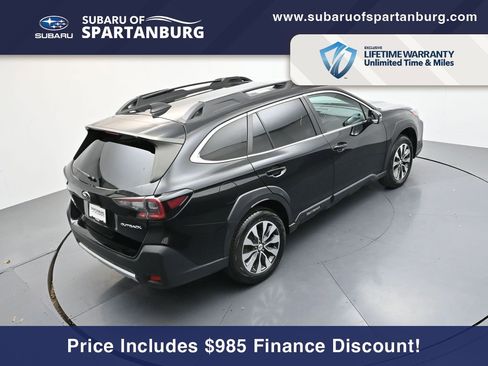 Used 2023 Subaru Outback Limited image 23