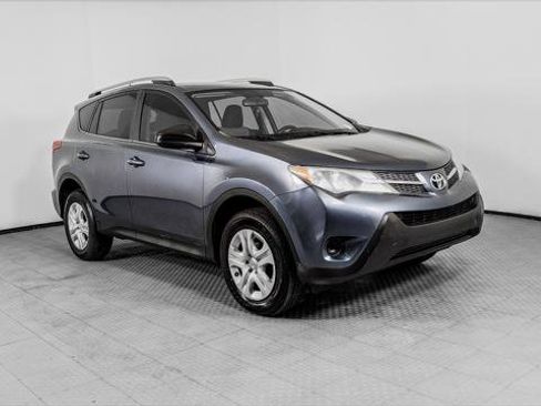 Used 2014 Toyota RAV4 LE image 11