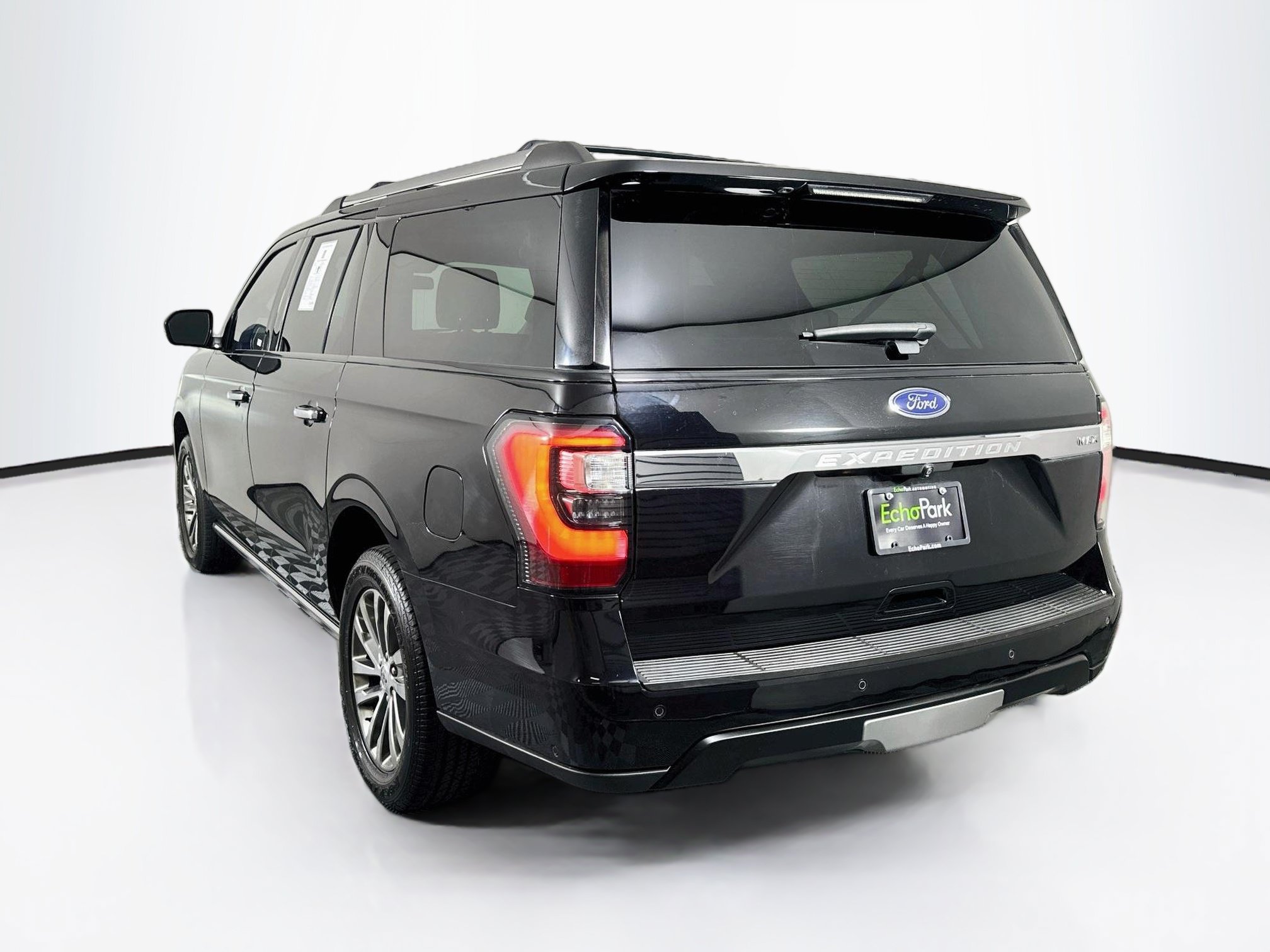 Used 2018 Ford Expedition Max Limited w/ Equipment Group 301A RWD image 5