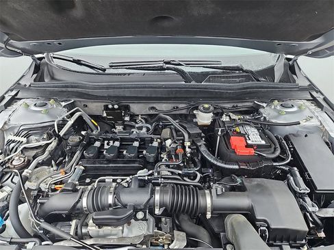 Used 2022 Honda Accord EX-L image 33