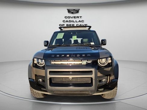 Used 2024 Land Rover Defender 130 X image 2