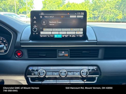 Used 2024 Honda Pilot Elite image 19
