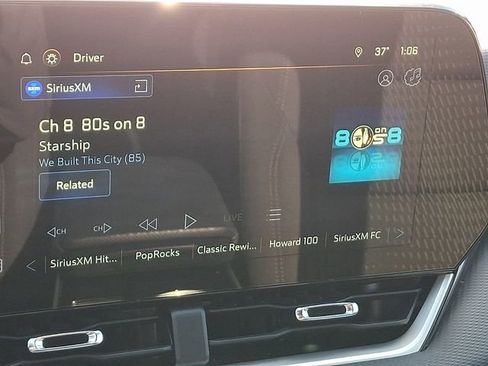 Used 2025 Chevrolet Equinox LT image 20