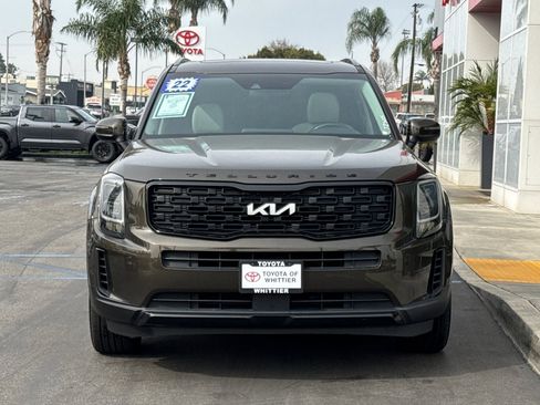 Used 2022 Kia Telluride EX w/ EX Premium Package image 9