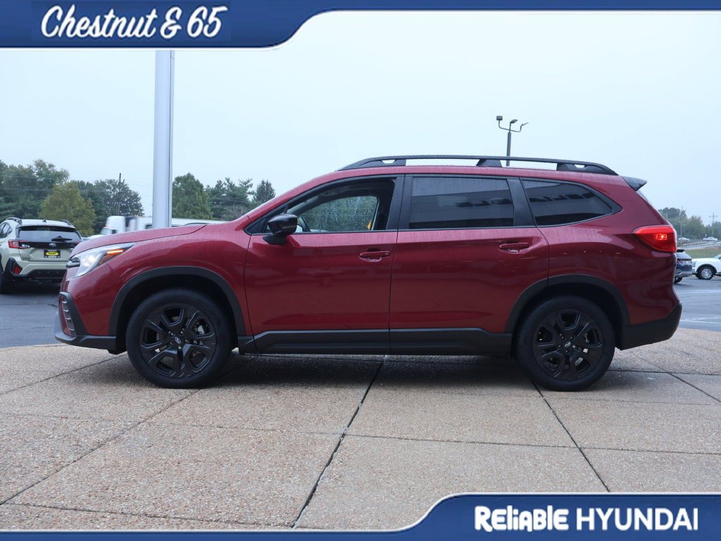 Used 2024 Subaru Ascent Onyx Edition AWD/4WD image 3