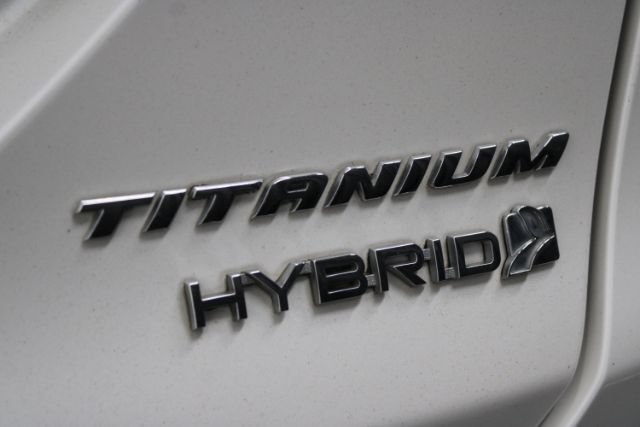 Used 2013 Ford Fusion Titanium w/ Titanium Driver Assist Pkg FWD image 8