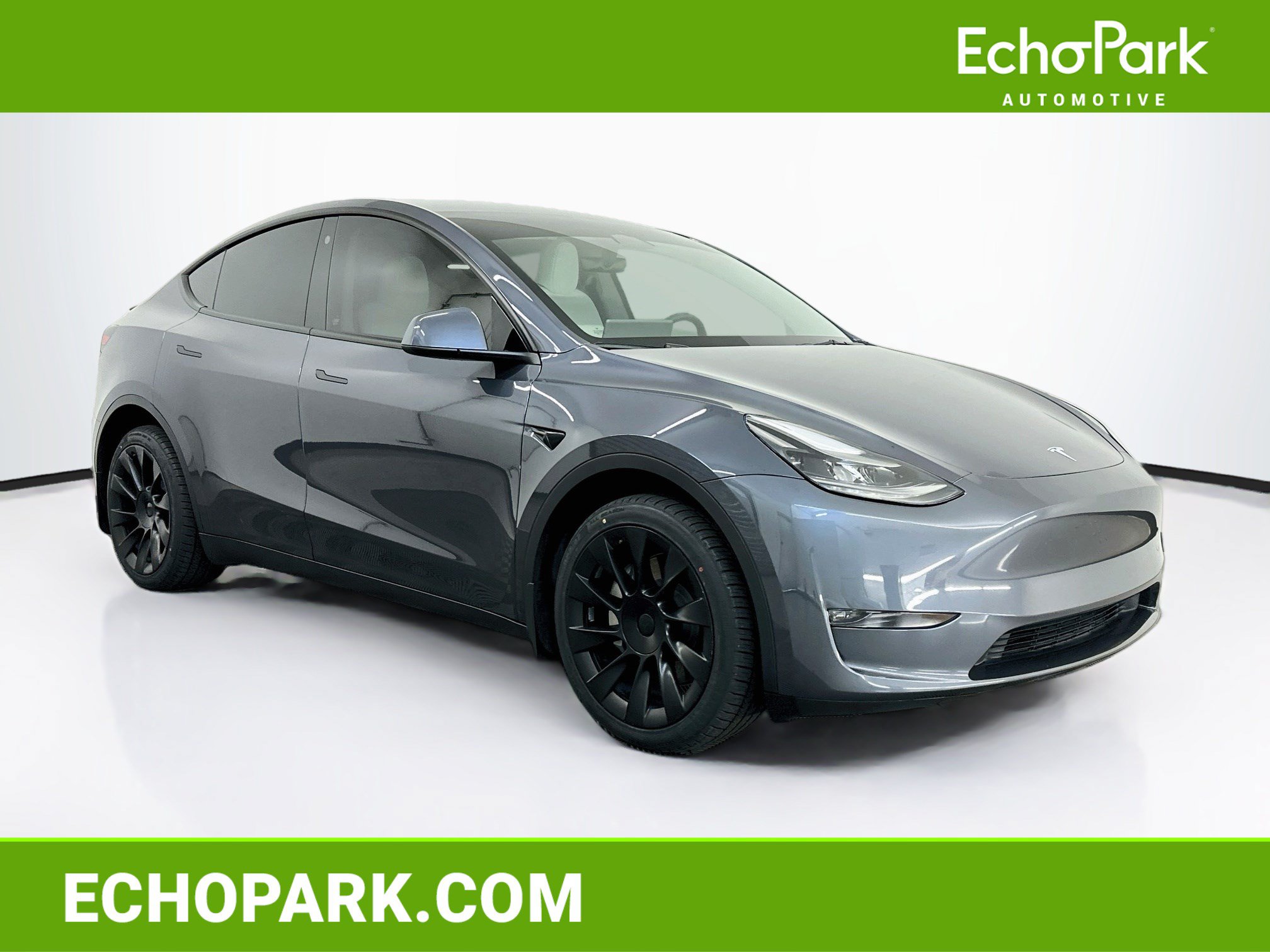 Used 2023 Tesla Model Y Long Range AWD/4WD image 1