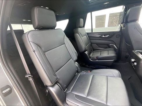 Used 2021 GMC Yukon Denali w/ Denali Premium Package image 31
