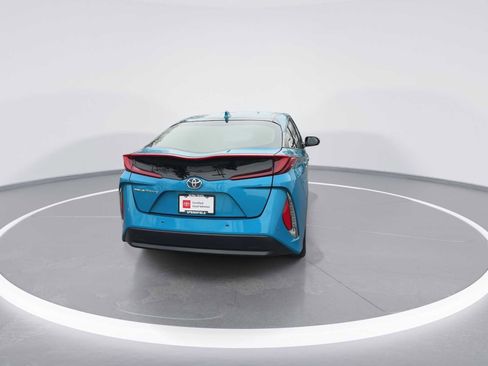 Certified 2017 Toyota Prius Prime Advanced image 7