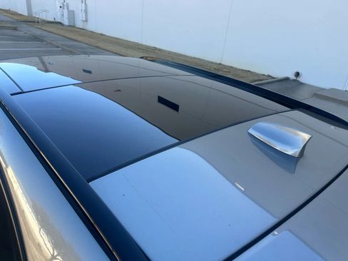 Used 2019 Jaguar F-PACE S image 13