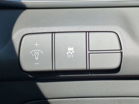 New 2026 Hyundai Elantra Sport image 23