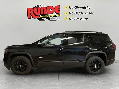 Used 2022 GMC Acadia AT4 w/ Technology Package AWD/4WD image 3