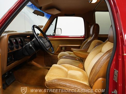 Used 1992 Dodge Ramcharger LE image 37